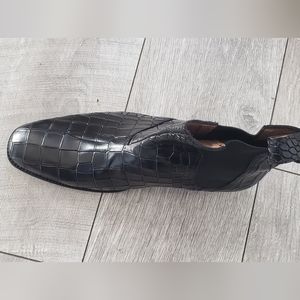 Alligator Chelsea boots